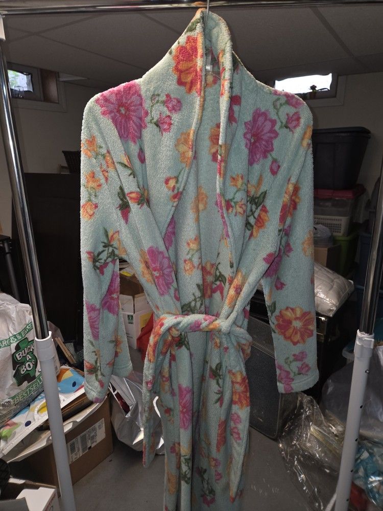 Womens Large Bath Robe