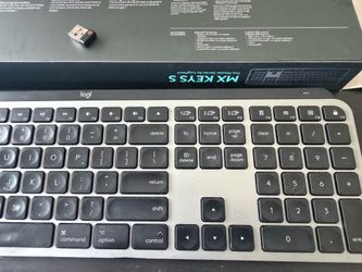Logitech MX Keys