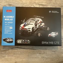 RASTAR 97200 1/18 BMW RC Car Building Kits - Officially Licensed BMW M8 GTE Remote Control Model Car 