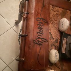 Family  hanger, Custom 