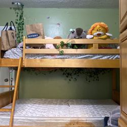 Free Bunk bed (without Mattress 