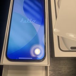 Black iPhone 15 128gb