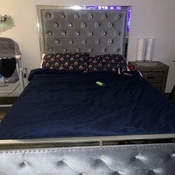 Bedroom Set Queen