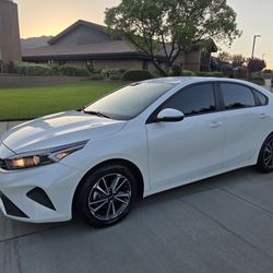 2023 KIA Forte