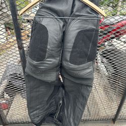 Show Rocket Leather Motorcycle Pads
