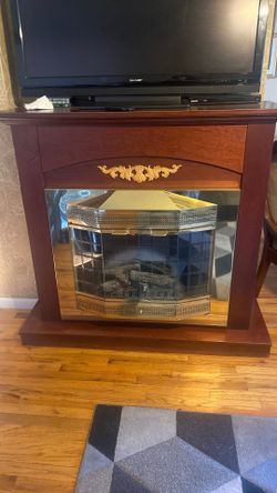 Cherry WoodcFire Place And Insert