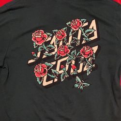 green santa cruz rose shirt