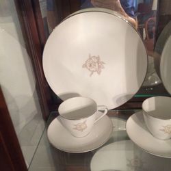 Hampton fine china -Japan