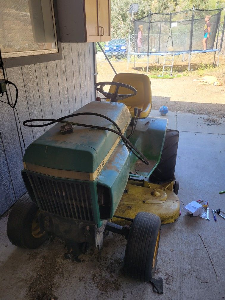 1978 John Deere 316