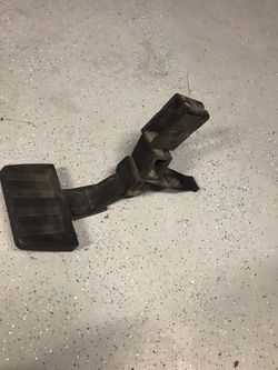 Truck bed step