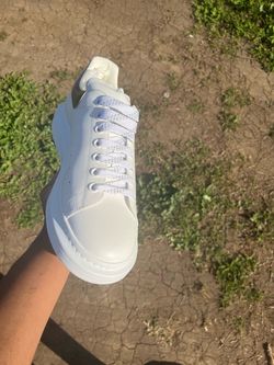 Alexander McQueen Sz 11