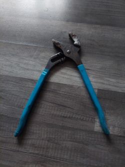 12 Inch Adjustable Pliers