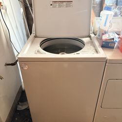 Whirlpool Top-Load Washer – 2 Years Old, Works Great 