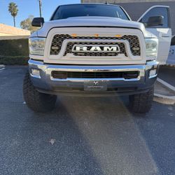 2014 Ram 2500 4 X 4