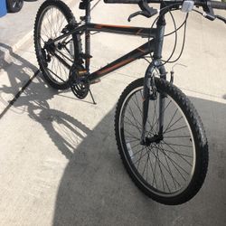 24” Huffy GRANITE Bike 