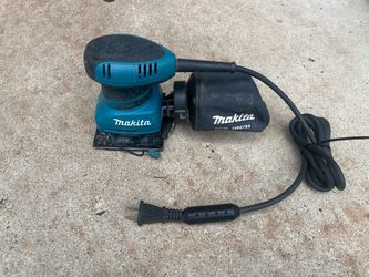 Makita 1/4 Sheet Finishing Sander