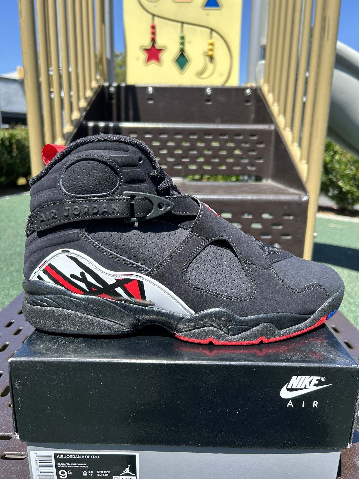 Ds Jordan 8 Retro “Playoffs” Size 9.5