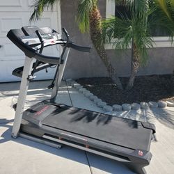 Treadmill 