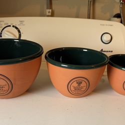 Finest Quality Terracotta Dark Green Glazed Interior Mixing Bowls Nesting Set of 3 Hand Crafted in Portugal