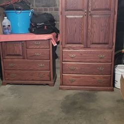 Bedroom Furniture Set