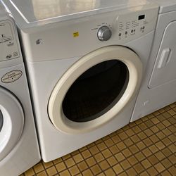 Kenmore Front Load Gas Dryer 