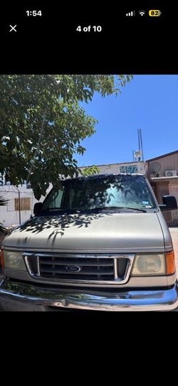 2003 Ford Econoline
