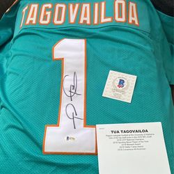 Tua Tagovailoa Autographed Jersey