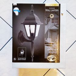 BRAND NEW Outdoor Wall Lantern 