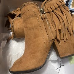Open Toe Fringe Booties 