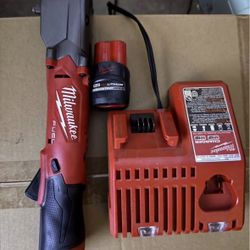 Milwaukee M12 Impact Wrench
