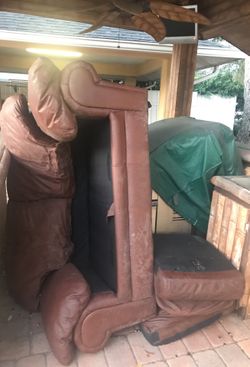 REAL LEATHER LOVESEAT (Just needs to be wiped down)