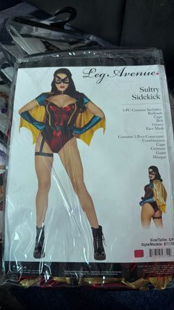 Costume