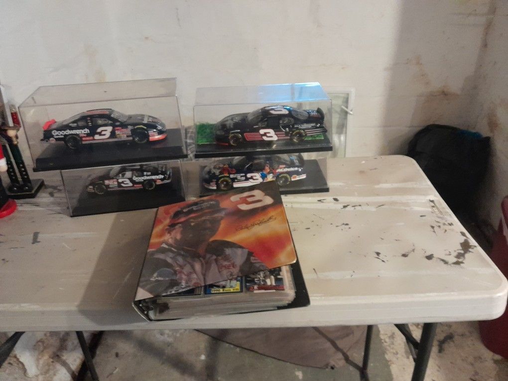 Dale Earnhardt Cars Plus Cards 