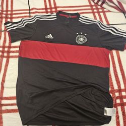 Mens L 2013 GERMANY SOCCER JERSEY