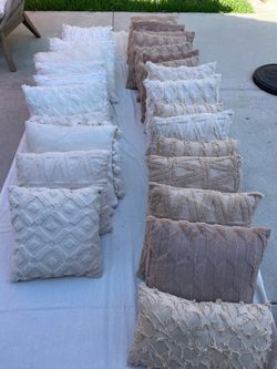 Lot of Decorative Throw Pillows – Boho Style