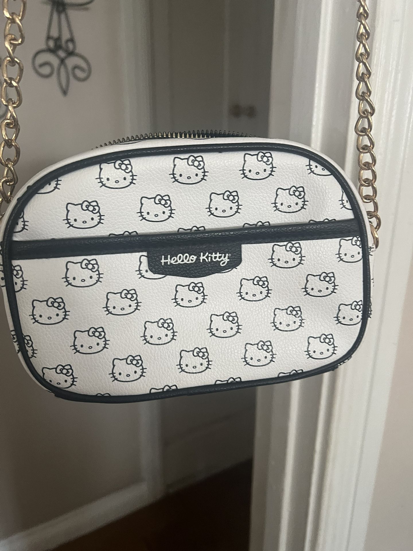 Hello Kitty Purse