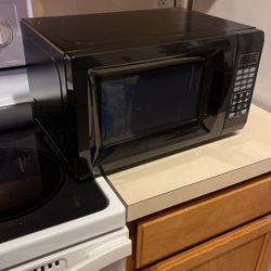 Medium Microwave 