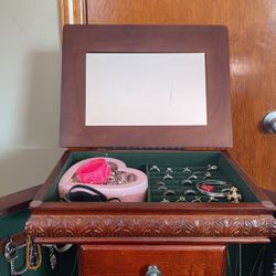 Jewelry Organizer