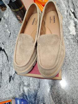 Women's shoes size 6 1/2