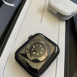 iWatch Series 6 - Defective 