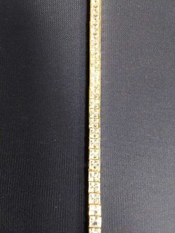 Tennis Bracelet - Yellow Gold 14k (.585) 10.5 grams 7 inch