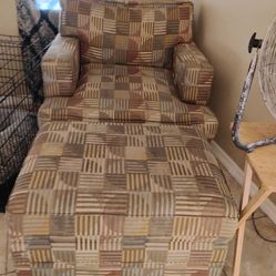 Comfy club chair with matching ottomon