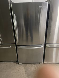 Kitchen Aid Refrigerator 