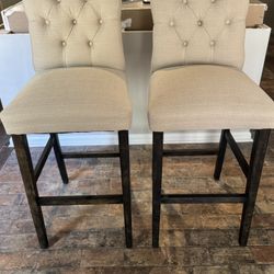 Set of 2 Tufted Linen High Bar Stools 