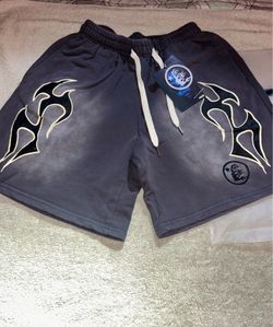 Hellstar shorts size medium