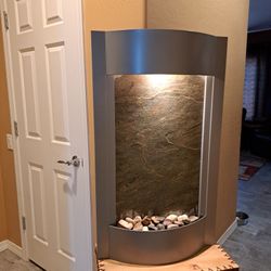 Beautiful Slate Stone Wall Fountain