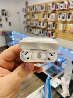 AirPods Pro 3