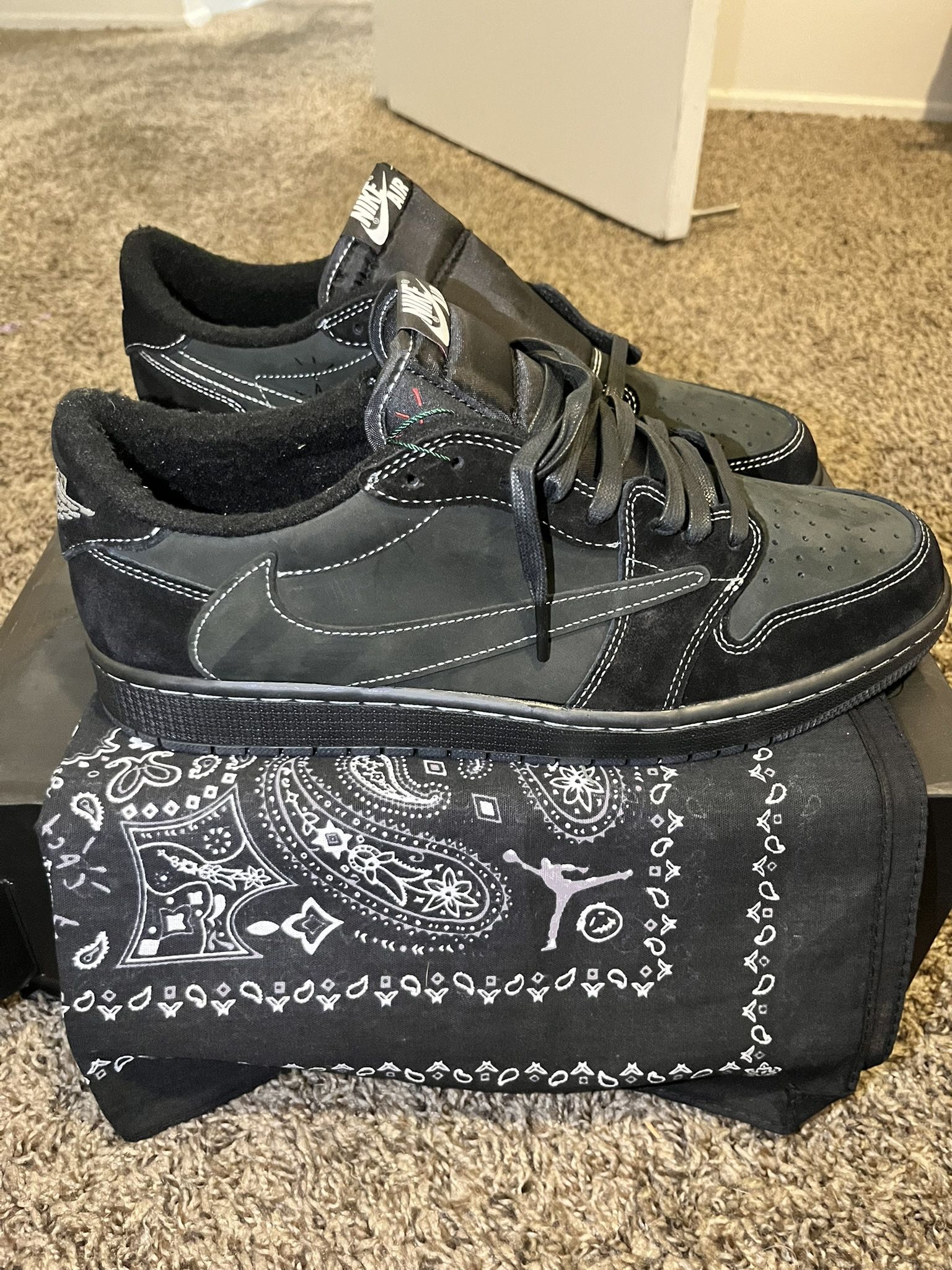 Nike Jordan 1 Low Travis Scott Black Phantom Size 12