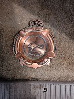 Anchor ashtray