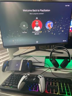Ps5 slim,elite controller,ps5 headset and a ps5 handheld